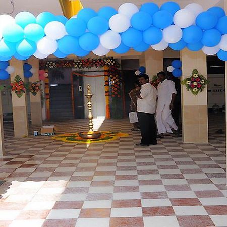 Hariharan Residency Chennai Exterior photo