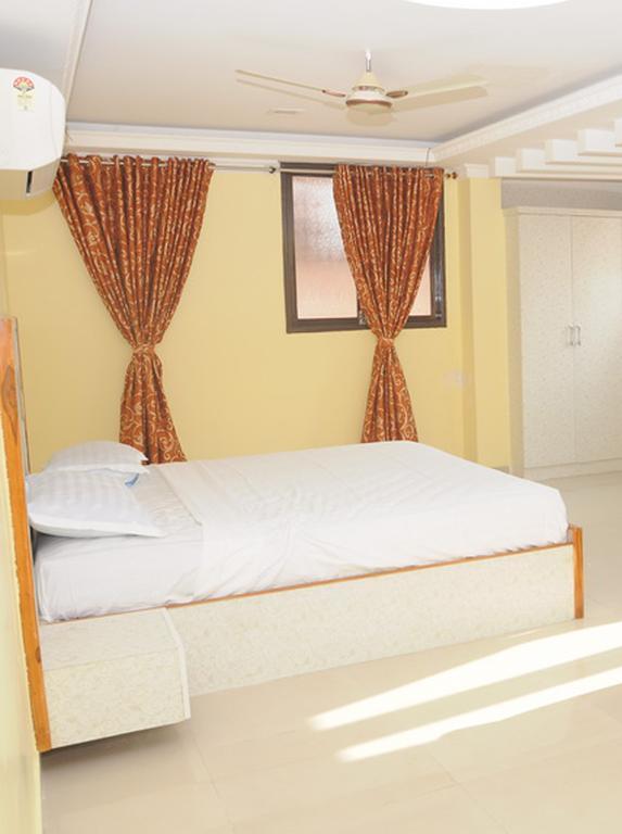 Hariharan Residency Chennai Room photo