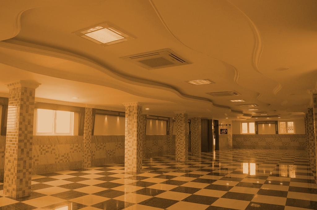 Hariharan Residency Chennai Exterior photo