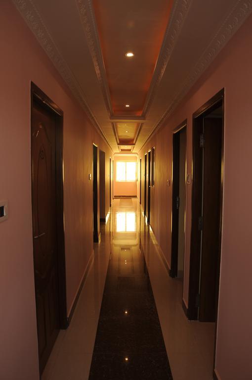 Hariharan Residency Chennai Exterior photo